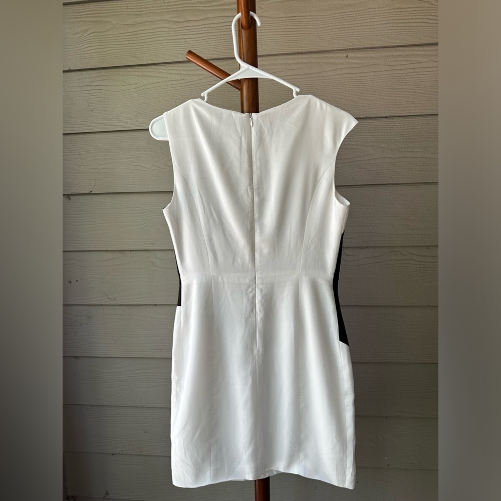 Color Block Mini Dress - Picture 2 of 3